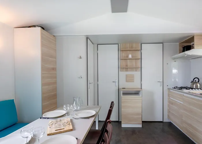 Kemp Mobil-home Angles (Vendee)